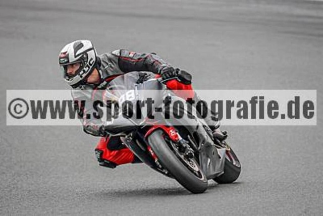 spof2076 | Professionelle Fotos von Sportveranstaltungen, aber auch Hochzeiten und anderen Events. - Realisiert mit Pictrs.com