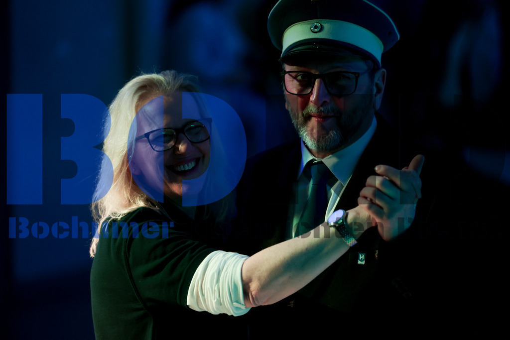 Maiabendfest 2024 {date} -  | {headline}



(Foto: Sebastian Sendlak / BOND)

 - Realisiert mit Pictrs.com