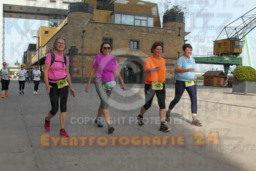 250920_1344_EV4_6579 | Sportfotografie im Rhein-Sieg Kreis, Köln, Bonn, NRW, Rheinland Pfalz, Hessen, etc. Unser Tätigkeitsfeld umfasst den Laufsport vom Volkslauf über den Marathon, Duathlon, Triathon bis zum Ultralauf wie Kölnpfad Ultra oder Schindertrail.