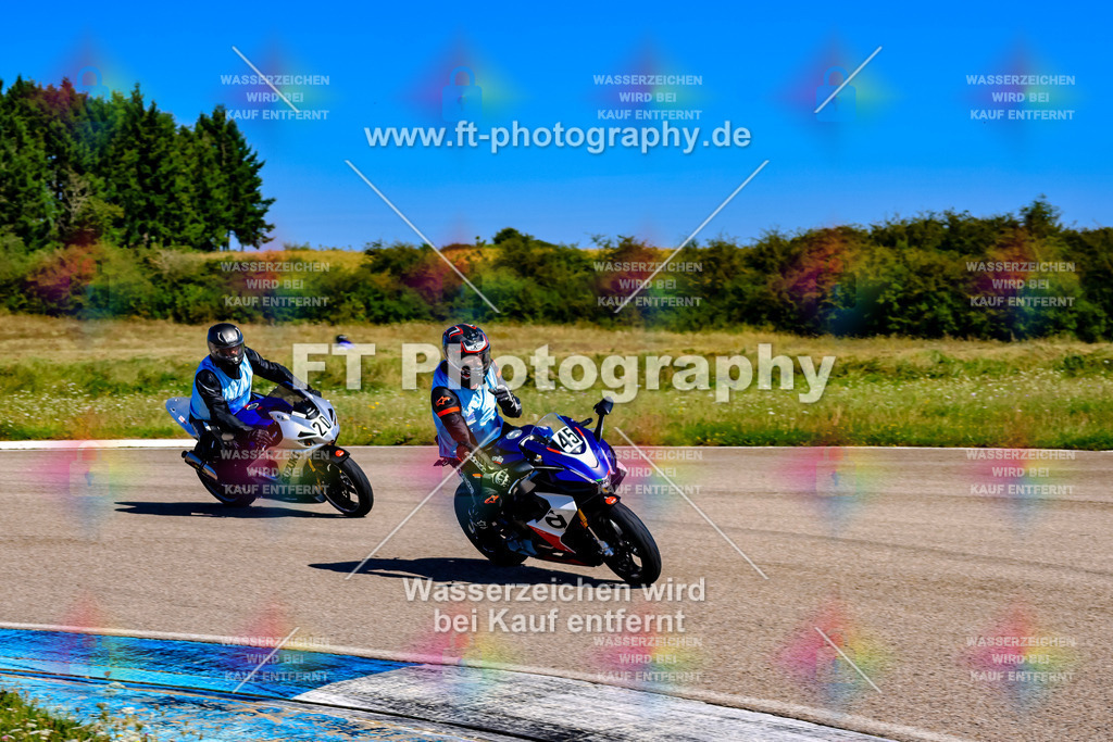 044-2943 | Hier findet Ihr Bilder von Touristenfahrten auf der Nürburgring Nordschleife oder von anderen Veranstaltungen die ich besucht habe. Viel Spass beim Durch Schauen 