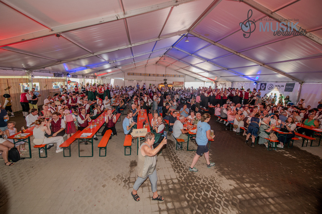 _DSC0462 | "Fussifoto.com – Ihr Ansprechpartner für hochwertige Fotografie! Entdecken Sie kreative Bilder und professionelle Dienstleistungen. Kontaktieren Sie uns für Ihre Projekte!"