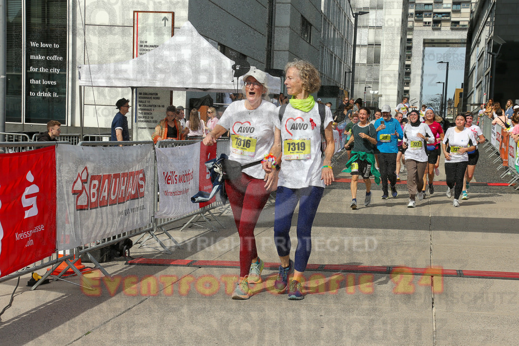 250920_1343_EX1_6381 | Sportfotografie im Rhein-Sieg Kreis, Köln, Bonn, NRW, Rheinland Pfalz, Hessen, etc. Unser Tätigkeitsfeld umfasst den Laufsport vom Volkslauf über den Marathon, Duathlon, Triathon bis zum Ultralauf wie Kölnpfad Ultra oder Schindertrail.