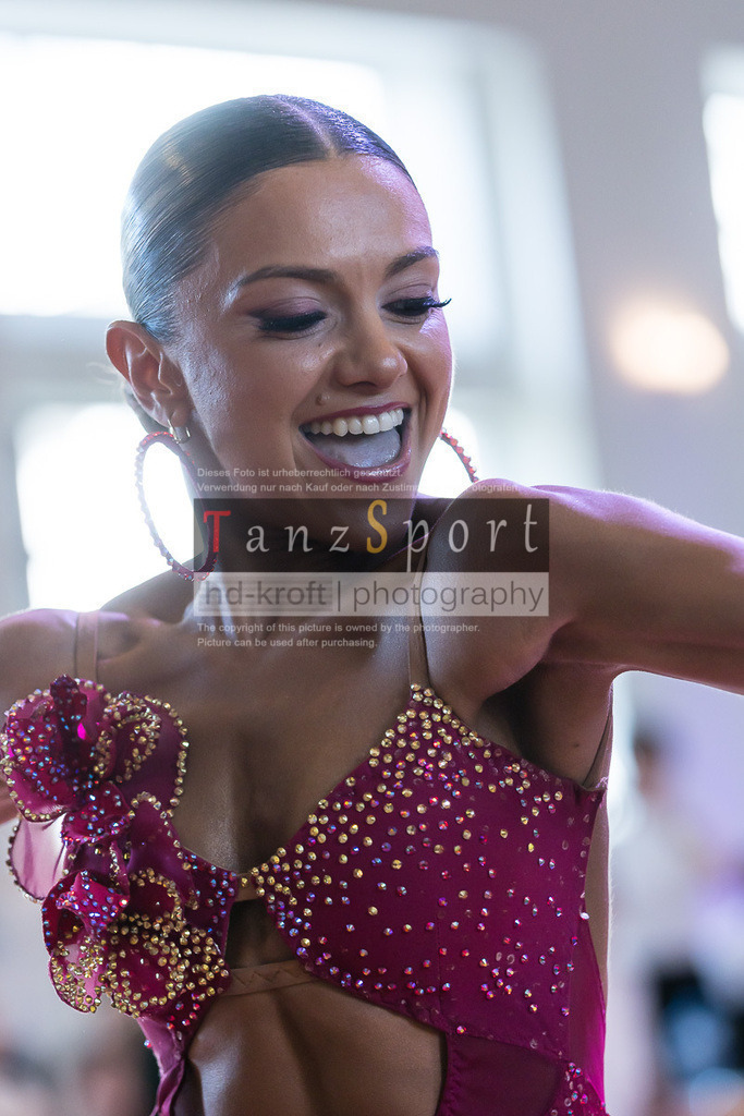 20240616_D-Cup-HGR-Latein_4613 | Tanzsportbilder, Standardtanz, Lateintanz, WDSF, DTV, LTVB, dancecomp, goc, hessen tanzt, blaues band der spree, walzer, tango, wiener walzer, slowfox, quickstepp, samba, rumba, cha-cha-cha, paso doble. jive, hd-kroft photography, turniertanzsport