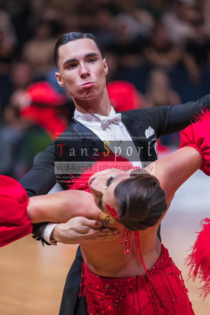 20250819_WDSF-Open-Std-Youth_0928 | Tanzsportbilder, Standardtanz, Lateintanz, WDSF, DTV, LTVB, dancecomp, goc, hessen tanzt, blaues band der spree, walzer, tango, wiener walzer, slowfox, quickstepp, samba, rumba, cha-cha-cha, paso doble. jive, hd-kroft photography, turniertanzsport