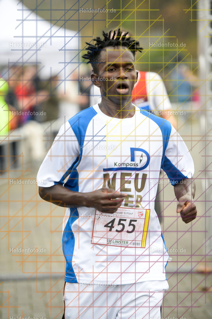 Neusser Erftlauf 2025  | 15km Neusser Erftlauf 2025 Foto: Heldenfoto.de