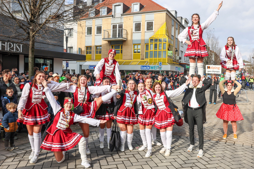 top-top.de 240212-025 | Foto, Video, Fotografie, Videografie, Fotobox, DJ, Discjockey, Musik, Musikbox, Veranstaltung, Photobooth, Amazon, Ebay, Buchtipp, Bestseller, Autor, Verlag, Buch, Wesel, Hamminkeln, NRW, Dinslaken, Rees, Drohne, Hochzeit, Party, Fotobox, Wesel, Fotograf