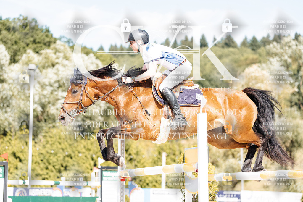 CK908912 | Turnierfotografie Pferdefotografie Trier Rheinland-Pfalz Pferdesport Reitsport Tierfotografie Sportfotografie Pferdevideo Pferdevideografie Equestrianvideography equestrianphotography  - Realisiert mit Pictrs.com