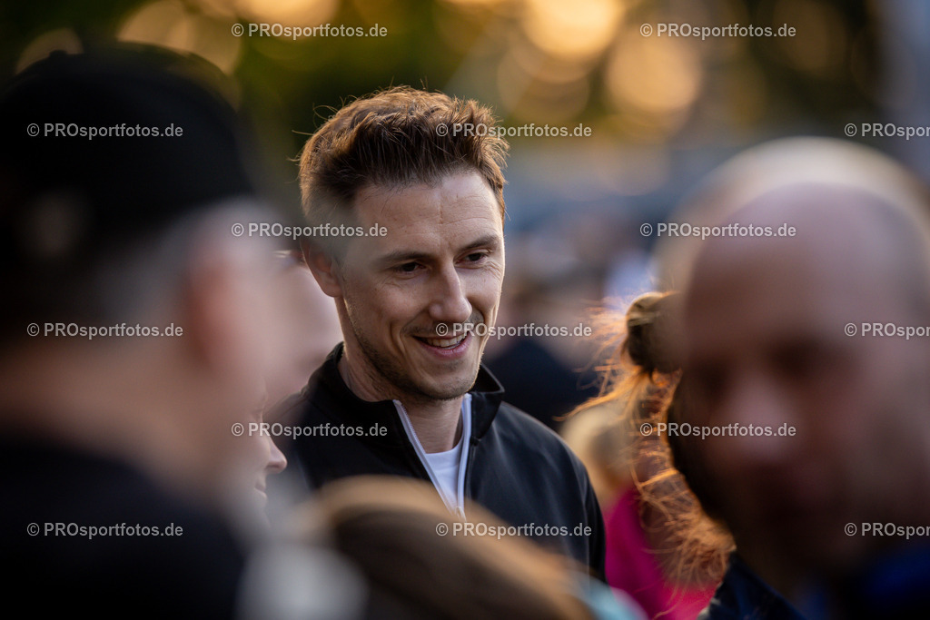 21. ASV Nachtlauf; Koeln, 08.05.24 | Impressionen vom 21. ASV Nachtlauf am 08.05.24 am Tanzbrunnen in Koeln. Foto: BEAUTIFUL SPORTS/Axel Kohring