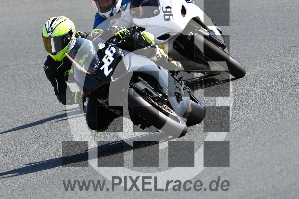 0266-20240720_01198 | Schöne Erinnerungen an spannende Momente - das festzuhalten ist unser Job. PIXELrace.de ist seit 2003 auf den Rennstrecken Europas unterwegs um die Action draußen beim Fahren und die wunderbare Stimmung imm Fahrerlager für euch einzufangen.