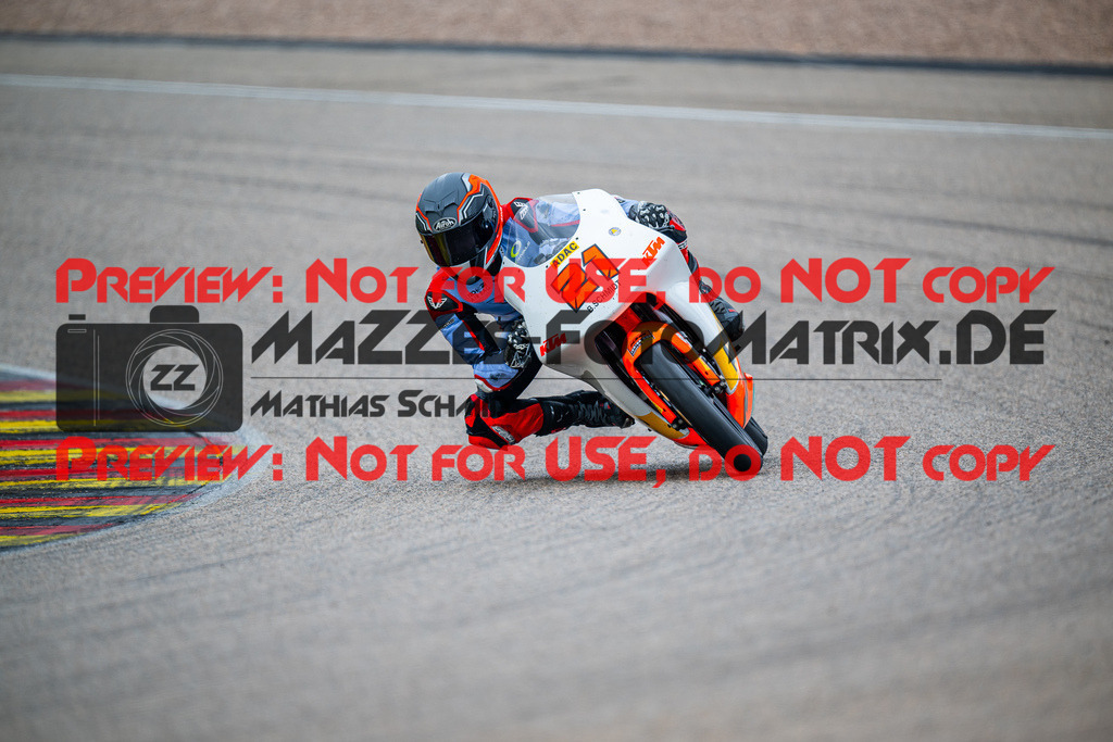 MaZZes_FotoMatrix_240504_6007705_4070 | KTM