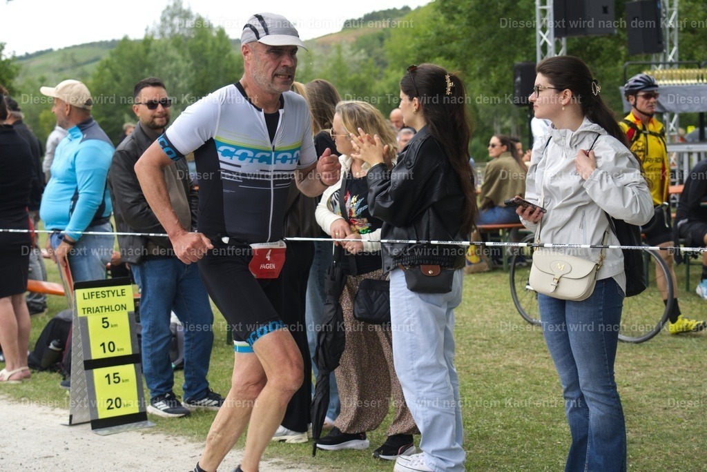 triathlon_wuerzburg_l_2026_06_14-619 | Shop für Fotos von Sportevents z.B. Obstacle Course Racing, OCR, Triathlon, Trail Run und MTB - Realisiert mit Pictrs.com