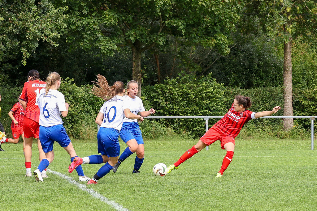 20250727_AHP-FCH_024 | Fotopresso – Sportfotografie in Heidenheim & Umgebung. Professionelle Sportfotografie für unvergessliche Momente. Dynamische Action-Shots, emotionale Szenen & hochwertige Bilder. - Realisiert mit Pictrs.com