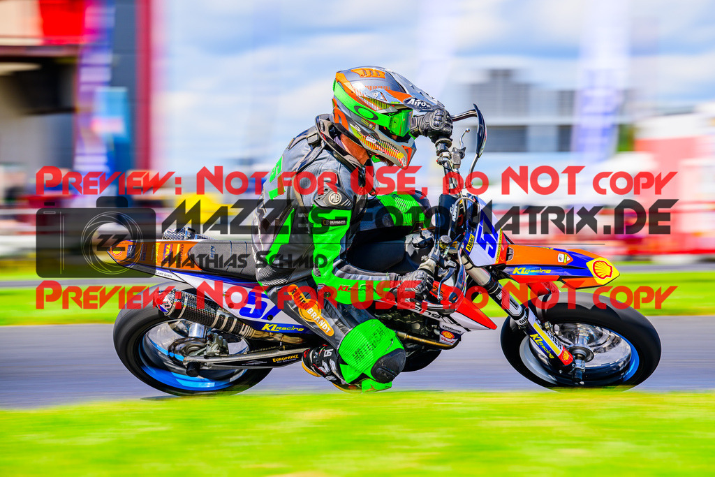 MaZZes_FotoMatrix_240713_6021986_7044 | S3