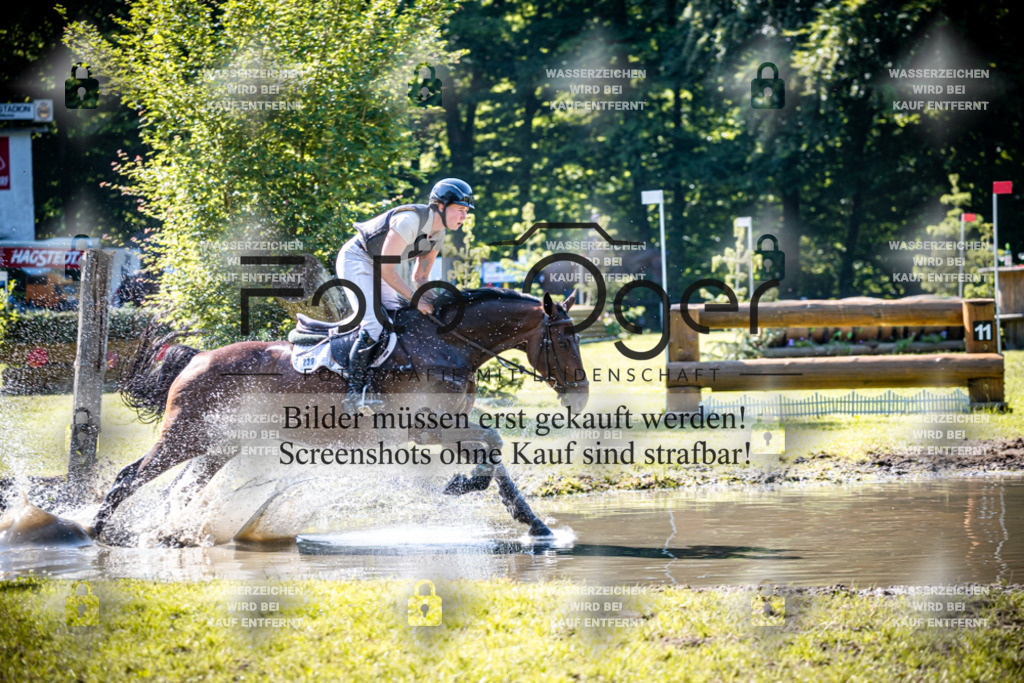 2026-05 - Melle Oldendorf-3-0011 | Entdecke hochwertige Reitturnierfotos von Foto Oger. Professionell, emotional und authentisch – jetzt Lieblingsmomente im Shop bestellen.Deutschlandweite Turnierfotografie. - Realisiert mit Pictrs.com