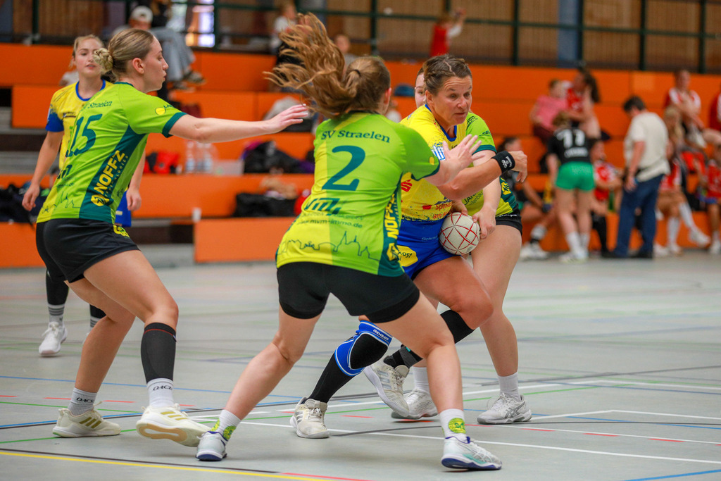 Straelen-Neukirchen310825_030 | Bildergalerie von Sport-Ereignissen aber auch von weiteren spannenden Dingen - nicht nur vom Niederrhein. In Anlehnung an den bekannten Spruch von Hanns Dieter Hüsch heißt das Motto: "Niederrhein ist überall".  - Realisiert mit Pictrs.com