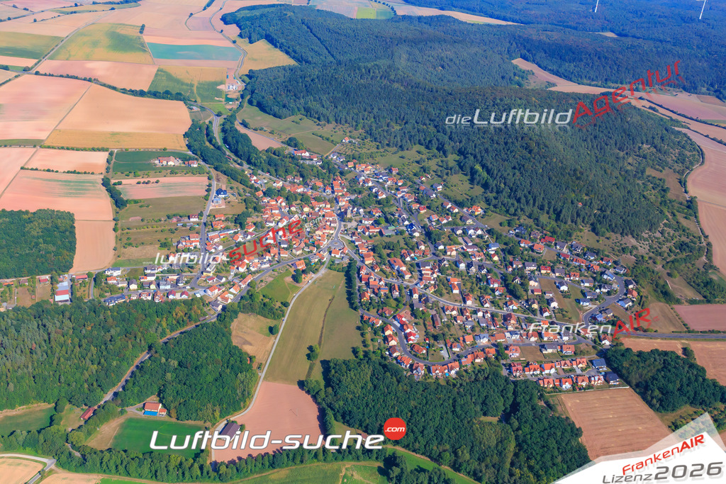 Luftbild von Haard Nuedlingen - Luftaufnahme wurde 2016 von https://frankenair.de mittels Flugzeug (keine Drohne) erstellt - die Geschenkidee