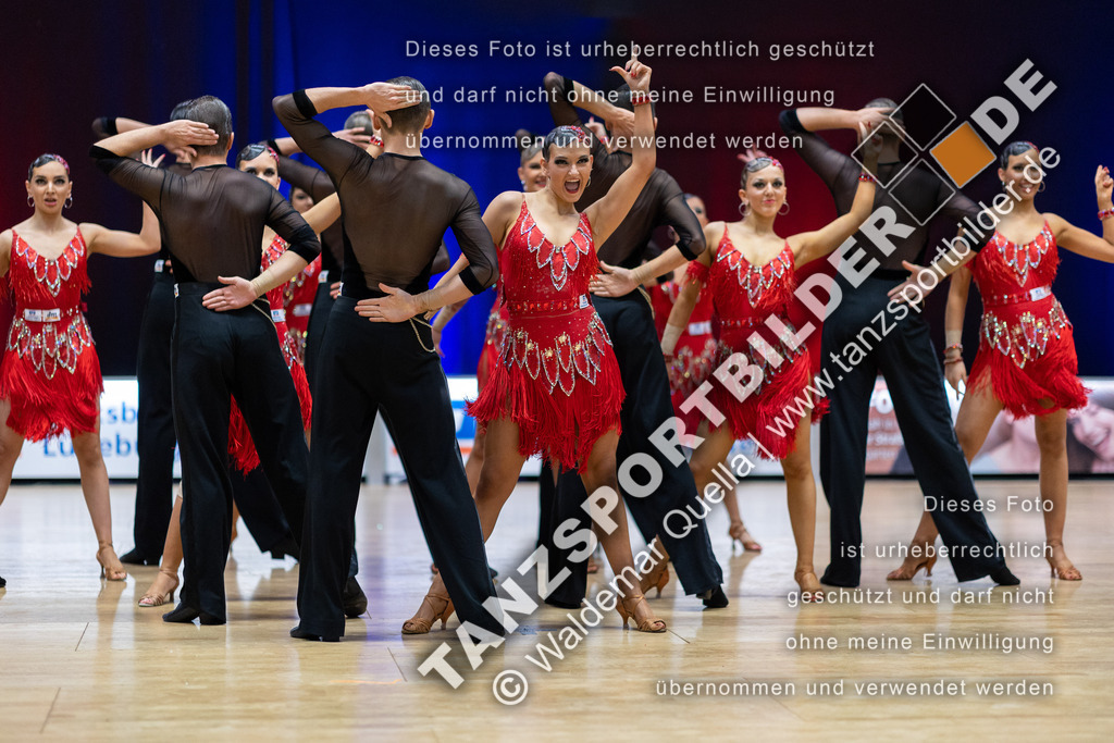 20230115-00968 | Hier finden Sie Tanz Bilder vom Latein und Standard Formationen tanzen. Sportbilder vom Tanzsport. Schöne Fotos und von Weltmeisterschaft, Europameisterschaft, Bundesliga, Regionalliga, Oberliga und Landesliga sowie von GOC Stuttgart, DanceComp, WM Bremen