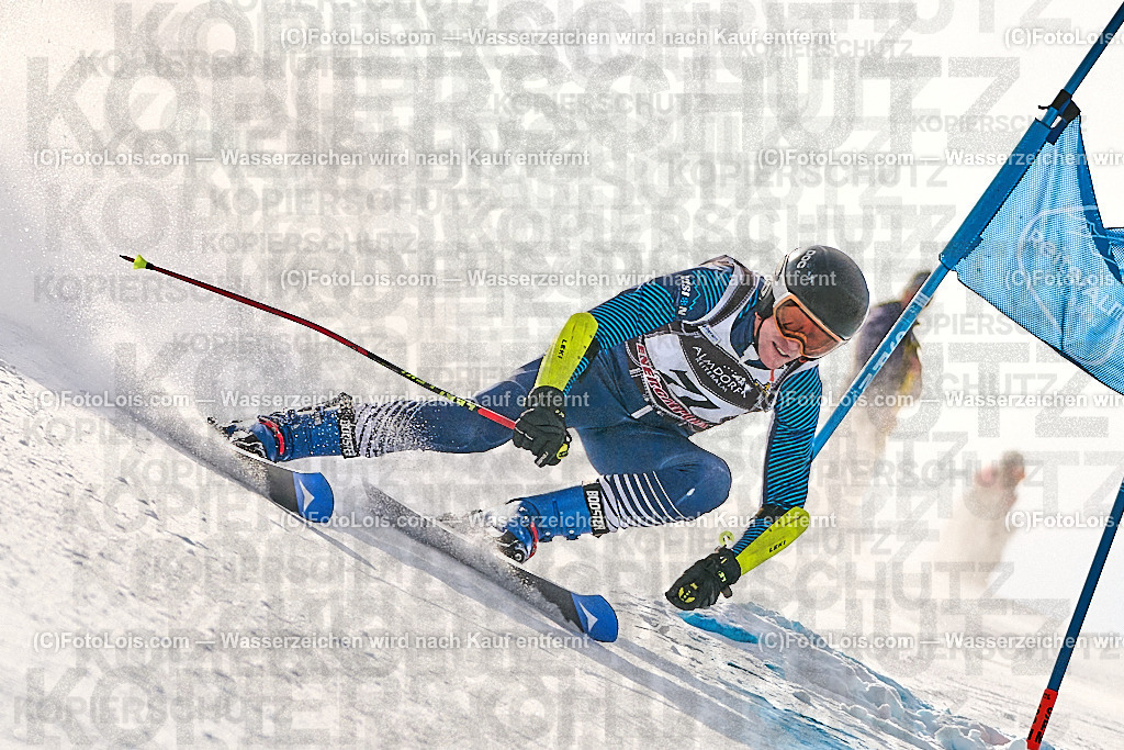 _ALP1545_MASTERS-WM_Reiteralm_A-GS_Ellison Anthony | FISWORLD CHAMPIONSHIPSMASTERS ALPINE SKIING, 23. – 28. MÄRZ 2026 - REITERALM | STMK | AUT.   Veranstaltet vom Masters-Referat des Deutschen Skiverbandes (DSV). Durchführende Organisation: WSV Pichl-Reiteralm, unterstütutzt von den Bergbahnen REITERALM bei Schladming und SKI AUSTRIA.                            Disziplinen:  Super-G, GiantSlalom, Slalom.                                                 Kategorien:  A (Herrn 30-59 Jahre), B (Herrn ab 60 Jahre), C (Damen 30-59 Jahre), D (Damen ab 60 Jahre).                Rennstrecken:   Gasselhöhe und Muldenliftpiste auf der Reiteralm.