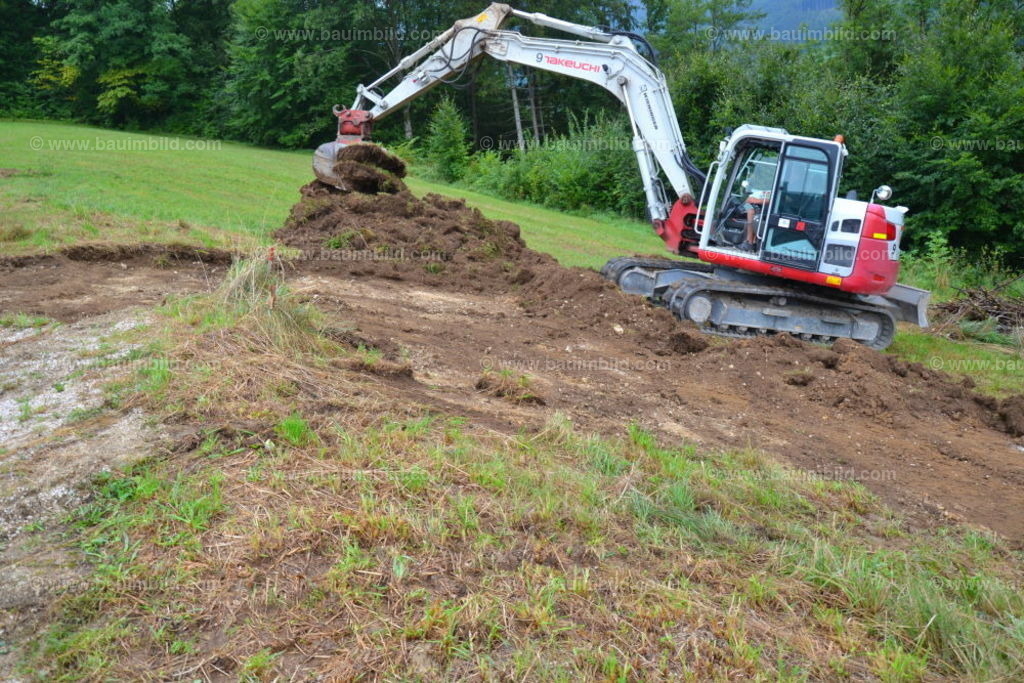 bib-lg02-erdarbeiten-0004 | Nach LV-Leistungsgruppen sortierte Detailfotos über den Bau eines Hauses. Alle Hausbau-Bilder direkt vom Urheber und Autor der Website Haus-Selber-Bauen.com