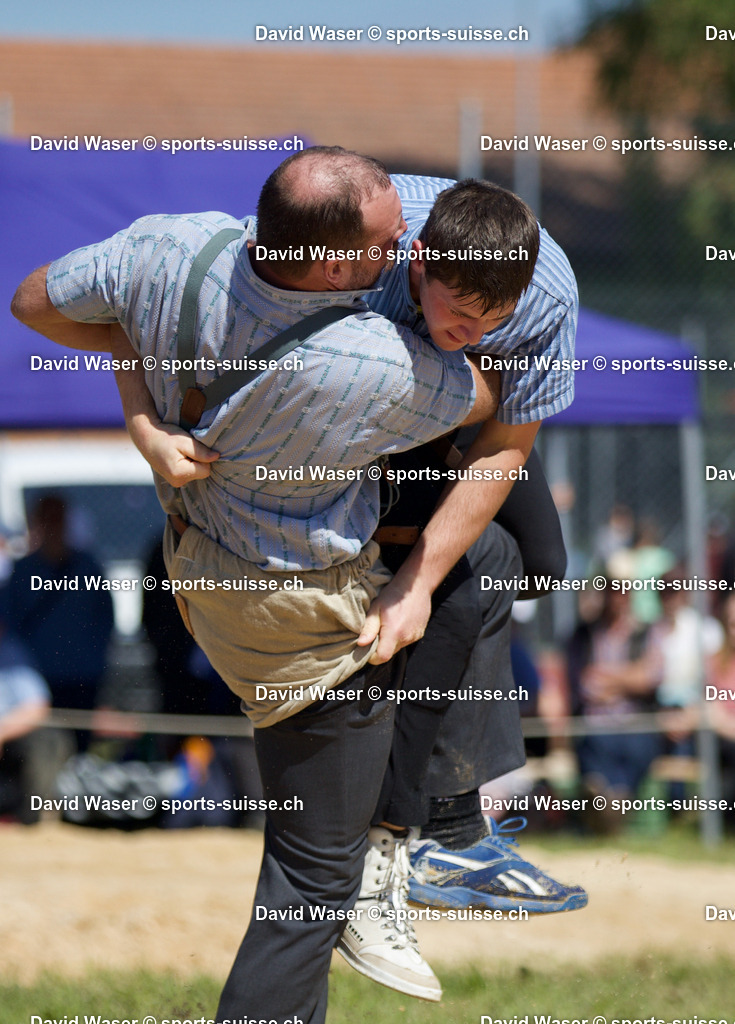 Derron C_dric _ - Suchet Jonathan (2005) _ la F_te R_gionale de Ried bei Kerzers le Dimanche 1 mai 2022 Photos EdelweissPoint_ Waser David 2022 (12) | sports-suisse.ch