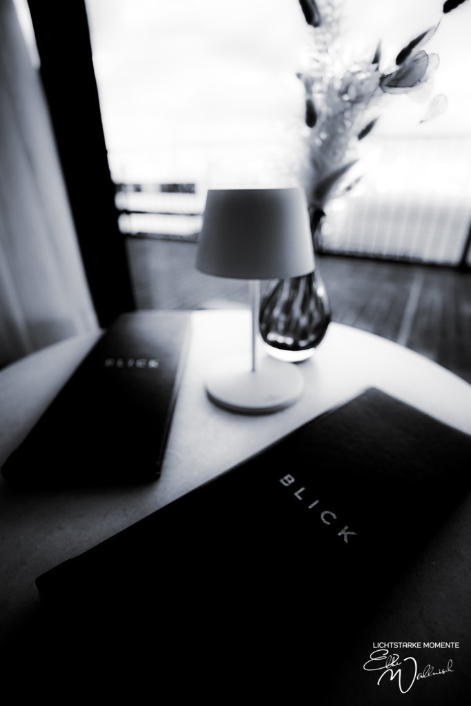 Elbphilharmonie, Hamburg | Herzlich willkommen auf meiner Seite! Ich bin Elke Wallnisch, Deine Fotografin für lichtstarke Momente. Der Name steht für alles, was mich mit der Fotografie verbindet: Das Licht und seine machtvolle Wirkung auf eine Situation oder unsere Stimmung - Realisiert mit Pictrs.com