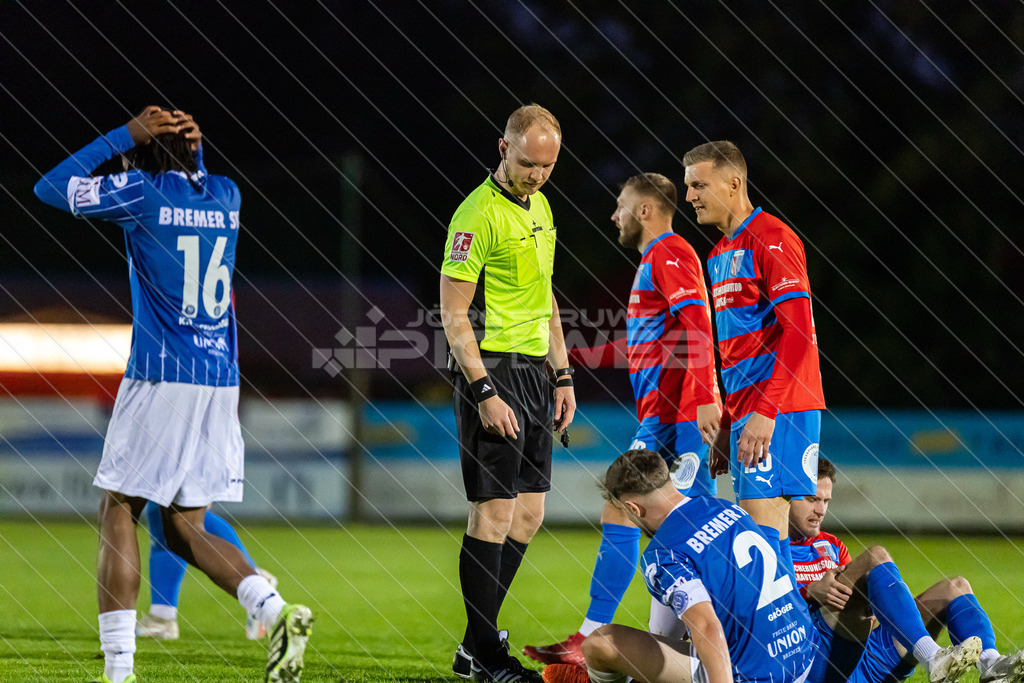 20250927_Picselweb-Fotografie_1R3_0616A | SV DrochtersenAssel - Bremer SV, 2:1 - Realisiert mit Pictrs.com