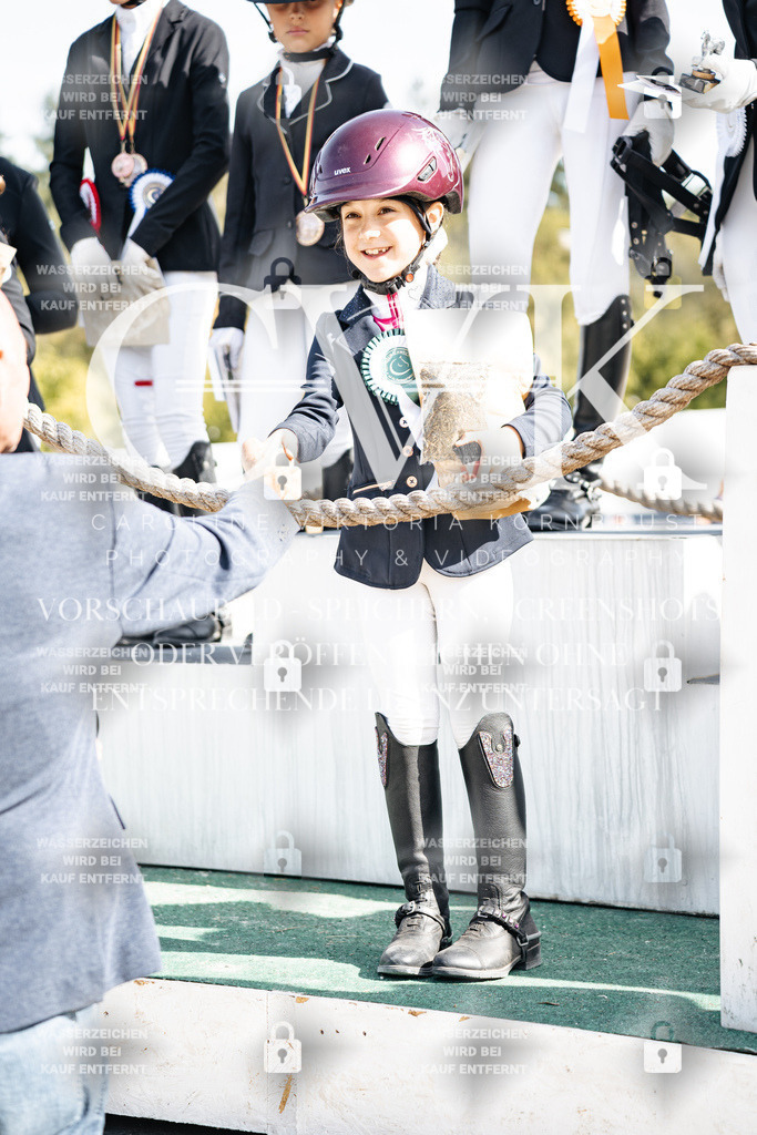 CK705060 | Turnierfotografie Pferdefotografie Trier Rheinland-Pfalz Pferdesport Reitsport Tierfotografie Sportfotografie Pferdevideo Pferdevideografie Equestrianvideography equestrianphotography  - Realisiert mit Pictrs.com