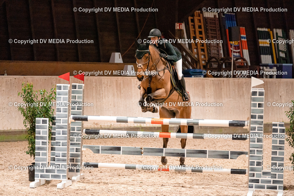 Springen Tag 1-857 | dv-media-shop - Realisiert mit Pictrs.com