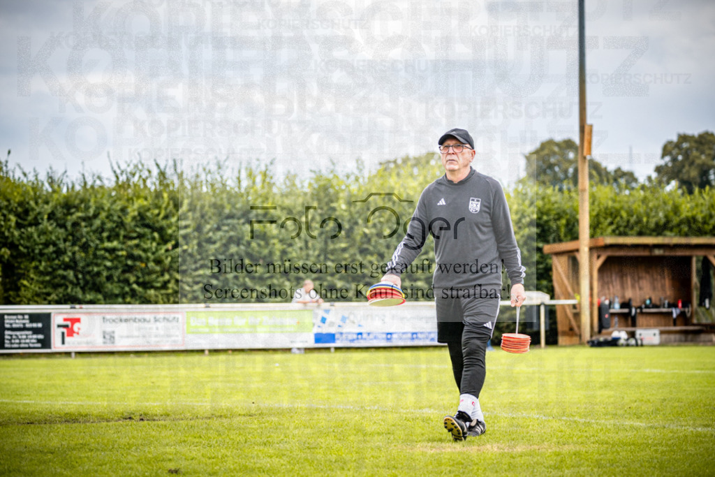 SG Bohmte/Ostercappeln/Schwagstorf - SG Hollenstede / Schwagstorf | Fr.-BZL Weser-Ems Süd · 1. Damen - SG Hollenstede / Schwagstorf · Sportplatz - Realisiert mit Pictrs.com