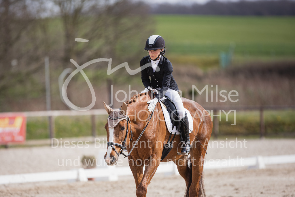 230410_Frühlingsfest_Dressurreiter-L-637 | Deine schönsten Turniermomente als professionelle Fotos! Entdecke hochwertige Pferdesport-Fotografie im Online-Shop. Jetzt Fotos finden & bestellen!