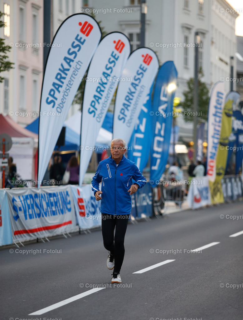 LINZERSPARKASSECITYNIGHTRUN_33 | bilder, linz, photo, foto, fussball, sport, fotolui, bundesliga