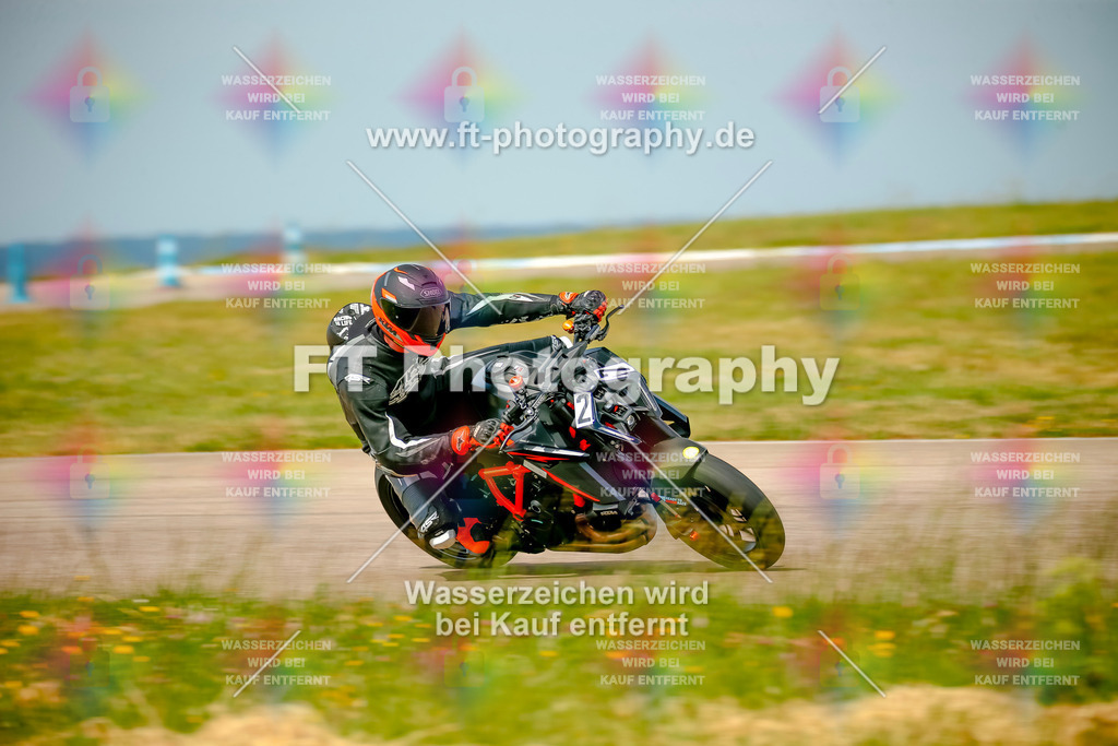 _MOT1076 | Hier findet Ihr Bilder von Touristenfahrten auf der Nürburgring Nordschleife oder von anderen Veranstaltungen die ich besucht habe. Viel Spass beim Durch Schauen 