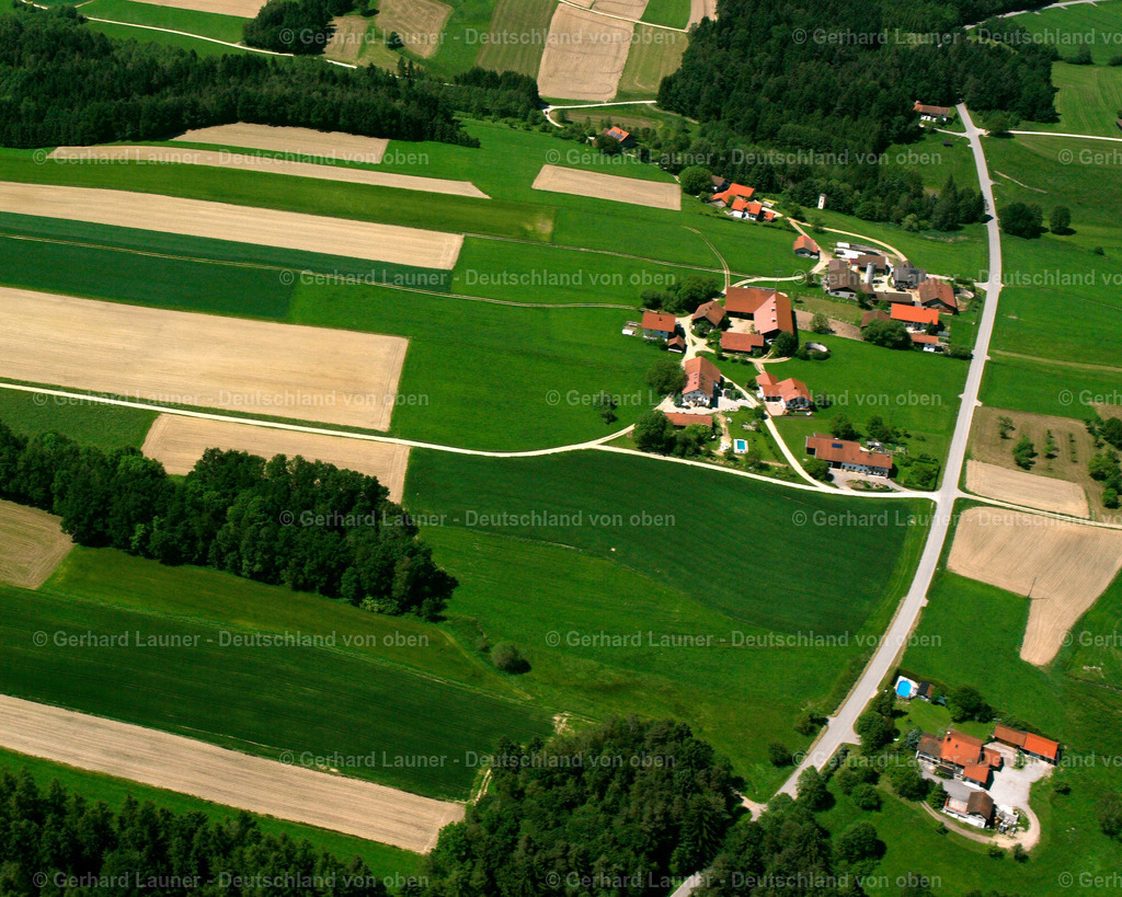 2516148 | Waltenham, Wittibreut