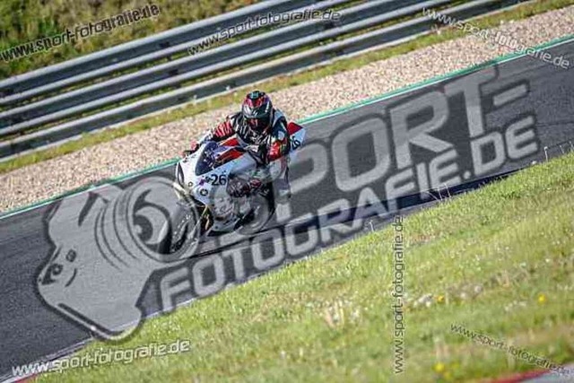 pubi8747 | Professionelle Fotos von Sportveranstaltungen, aber auch Hochzeiten und anderen Events. - Realisiert mit Pictrs.com