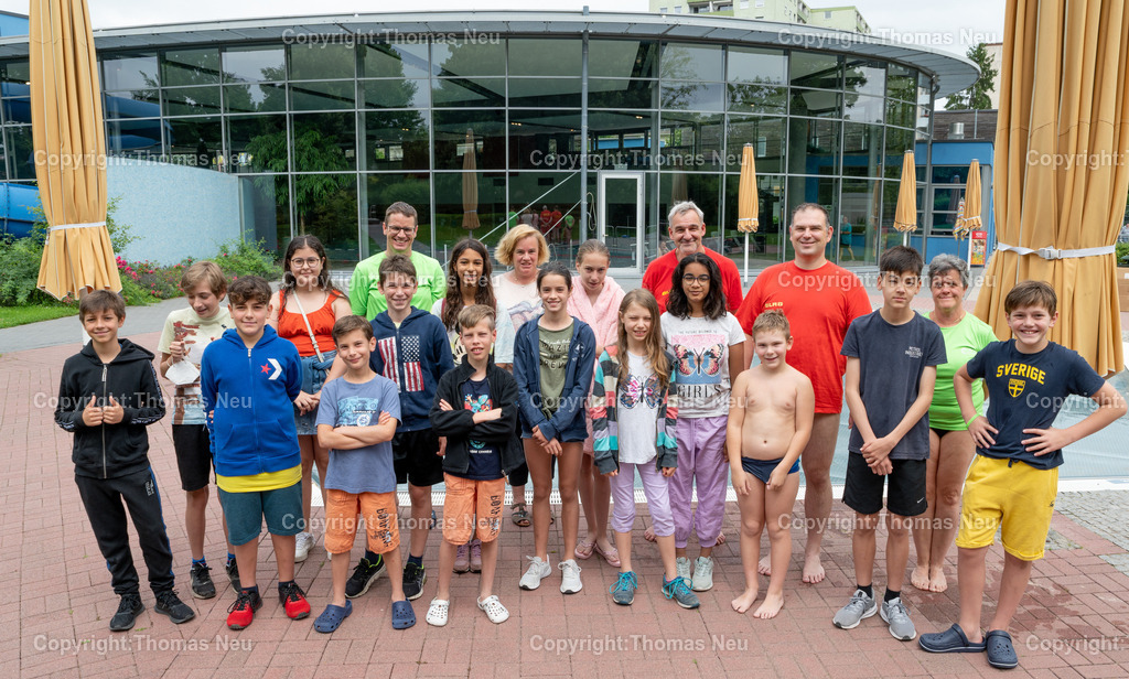 DSC_8544 | bbe,Bensheim, Abschluss des Freischwimmerkurses von DLRG, SSG und Goethe-Gymnasium - Basinusbad Bensheim,, Bild: Thomas Neu