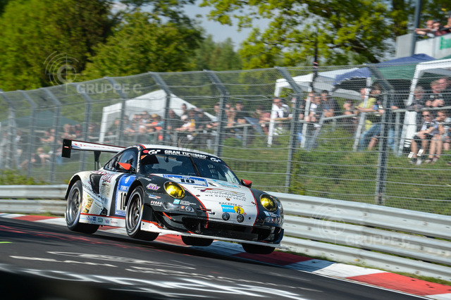 Motorsports / 24 Stunden Nürburgring 2015, Nürburgring-Nordschleife, GER | Georg Weiss, Oliver Kainz, Jochen Krumbach, Michael Christensen - Realisiert mit Pictrs.com