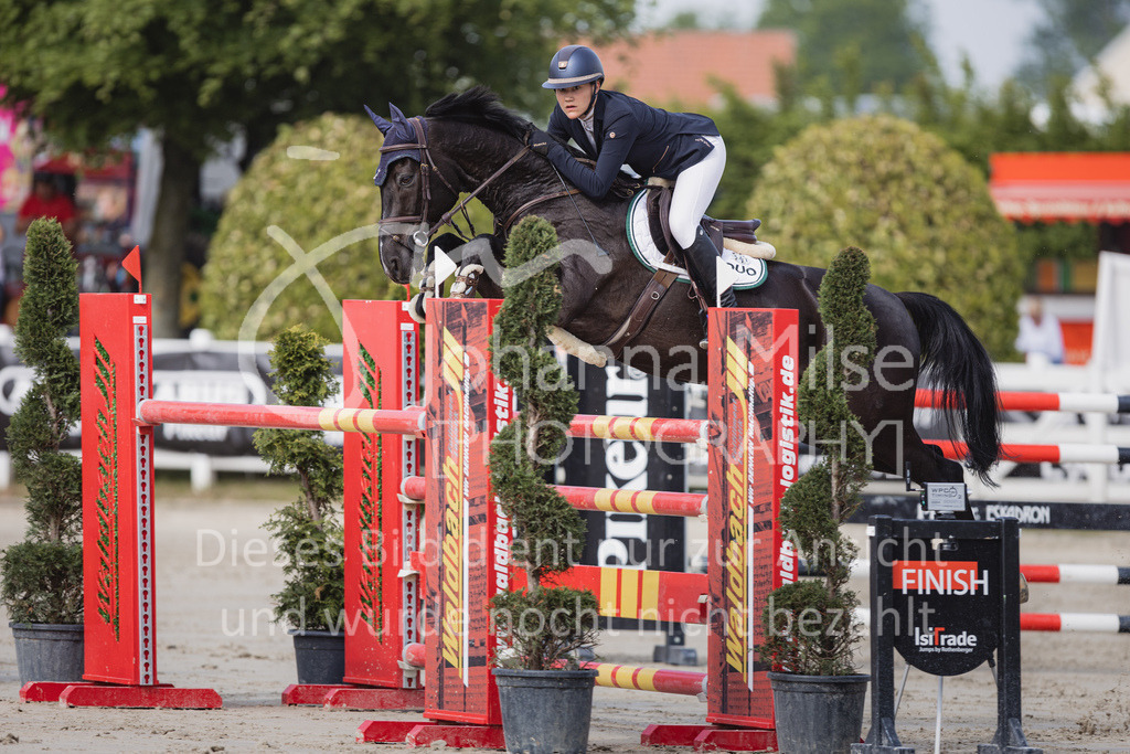 230521_MayDays_M__-Spr-830 | 3. Etappe der Waldbach Amateur Tour, M**-Springen mit steigenden Anforderungen, Herford-Laar, May Days, 21.05.2023