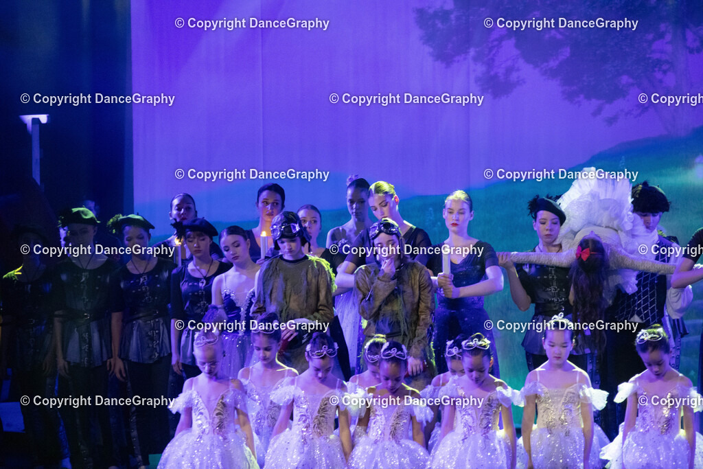 GPHY2400 | DanceGraphy - Realisiert mit Pictrs.com