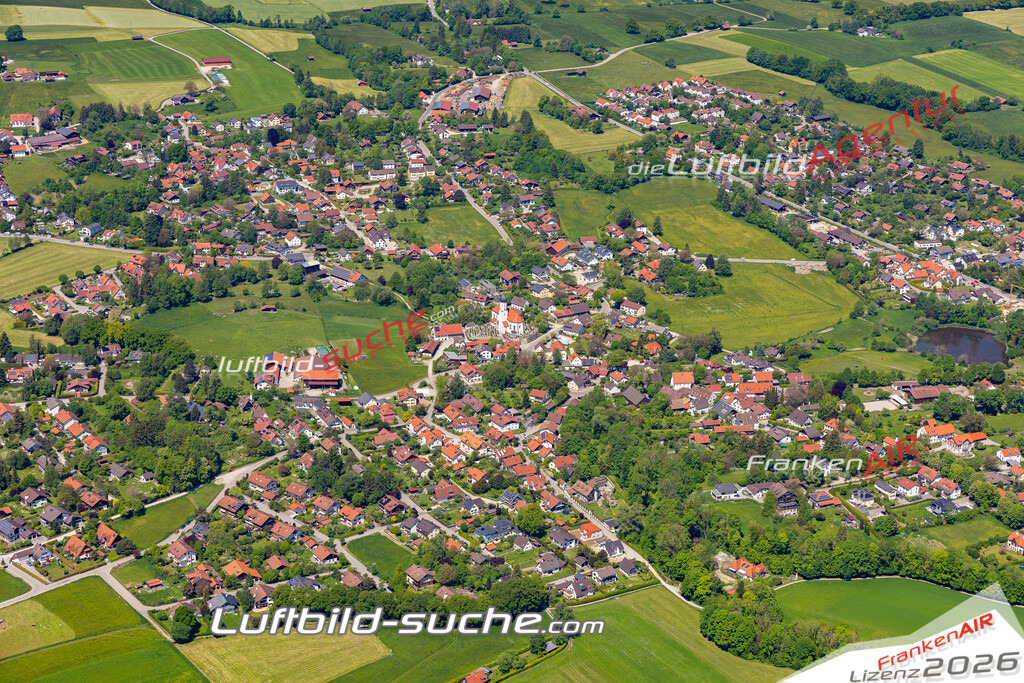 Aktuelles Luftbild von Wengen diessen-am-ammersee - Die Luftaufnahme wurde 2021 mittels UL-Flugzeug erstellt ( keine Drohne ) - hochauflösende Kamera-Systeme von  Canon -Beste Qualität - Für grossformatige Ausdrucke geeignet. Die Geschenkidee !