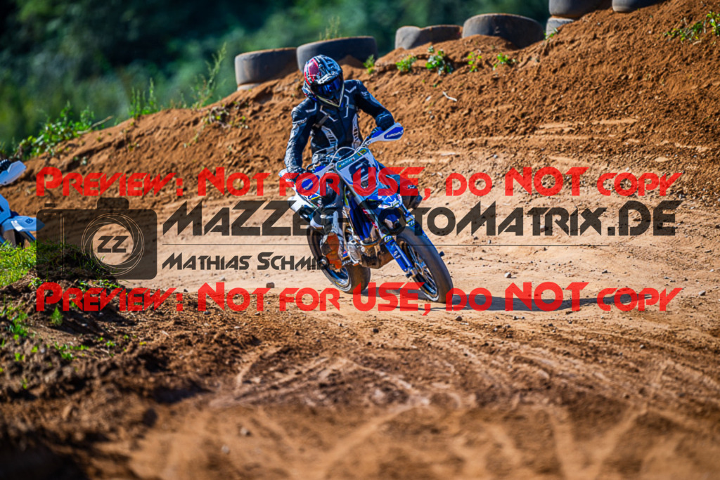 MaZZes_FotoMatrix_230916_1324 | S4