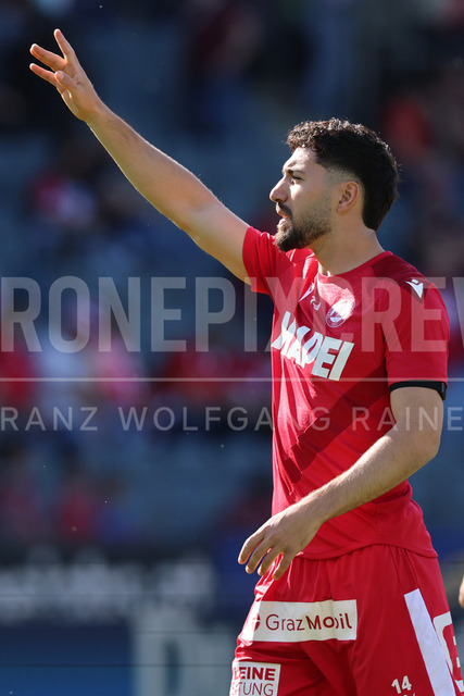Grazer AK 1902 vs WSG Tirol – Austrian Bundesliga | Graz, Austria, 02.MAY.26 - SOCCER - ADMIRAL Bundesliga, Qualification Group, Grazer AK 1902 vs WSG Tirol. The image shows Jacob Italiano (GAK) during warm up.