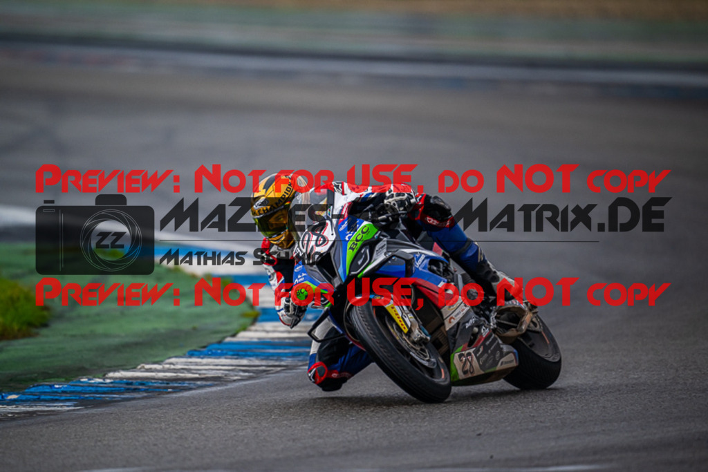 MaZZes_FotoMatrix_220925_5995 | IDM1000