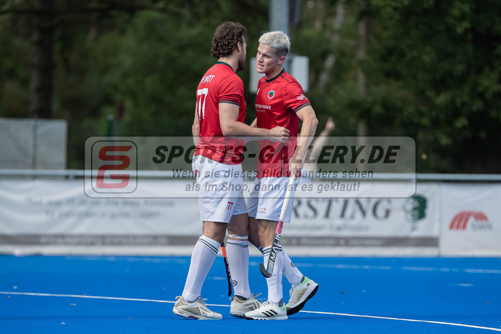 HK_20230923_104395 | 1. Bundesliga Herren Crefelder HTC - TSV Mannheim am 23.9.2023 CHTC, Krefeld , Masi Pfandt ( Crefelder HTC #77 ) , Julius Hayner ( Crefelder HTC #6 )