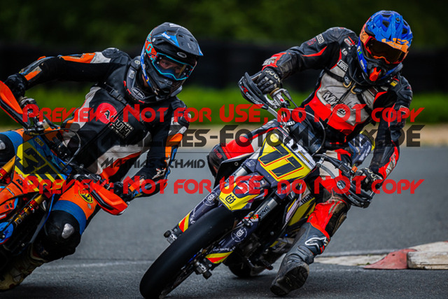 MaZZes_FotoMatrix_220904_1233 | S1