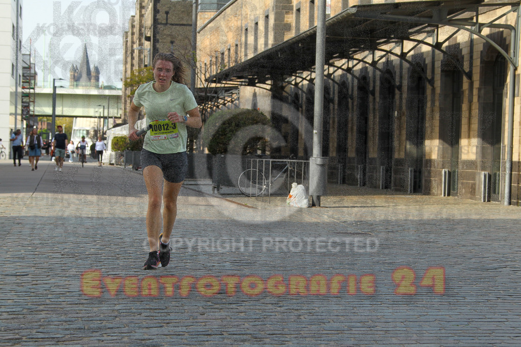 250920_1559_EV4_9653 | Sportfotografie im Rhein-Sieg Kreis, Köln, Bonn, NRW, Rheinland Pfalz, Hessen, etc. Unser Tätigkeitsfeld umfasst den Laufsport vom Volkslauf über den Marathon, Duathlon, Triathon bis zum Ultralauf wie Kölnpfad Ultra oder Schindertrail.