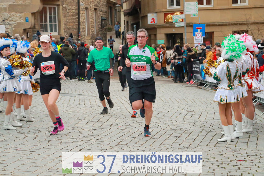 VR Bank Hauptlauf 10000m | 3 Koenigslauf 2023 - Realisiert mit Pictrs.com