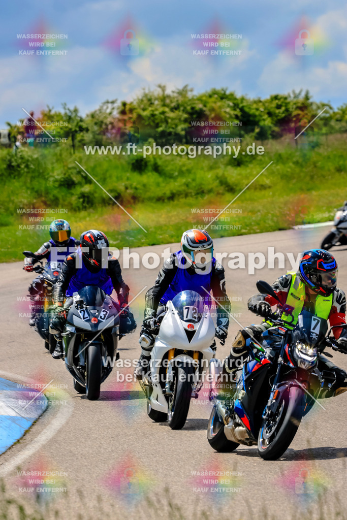 MotoTeam-0140 | Hier findet Ihr Bilder von Touristenfahrten auf der Nürburgring Nordschleife oder von anderen Veranstaltungen die ich besucht habe. Viel Spass beim Durch Schauen 