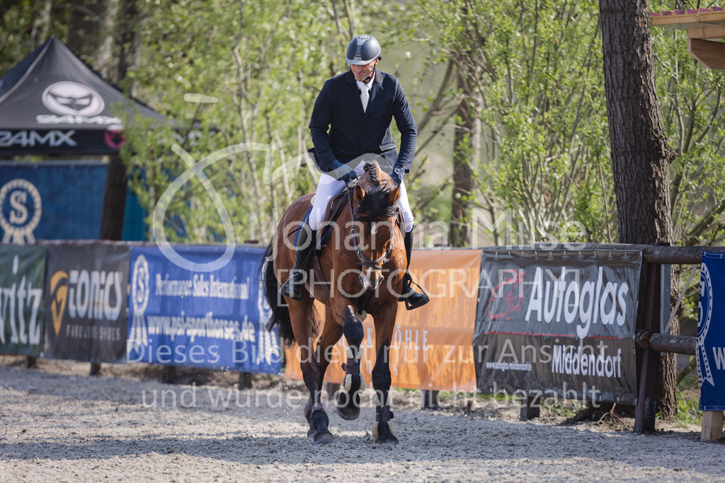 220426_Mühlen_04SprgPf-L-482 | Oerlinghausen Währentrup 26.08.2021, Stilspringprüfung Kl.A*