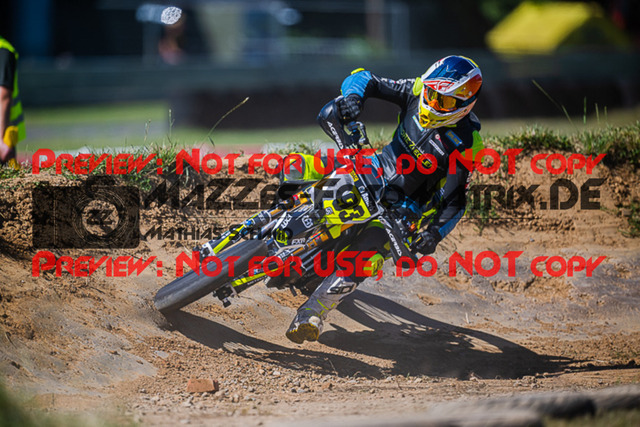 MaZZes_FotoMatrix_220702_4767 | S1