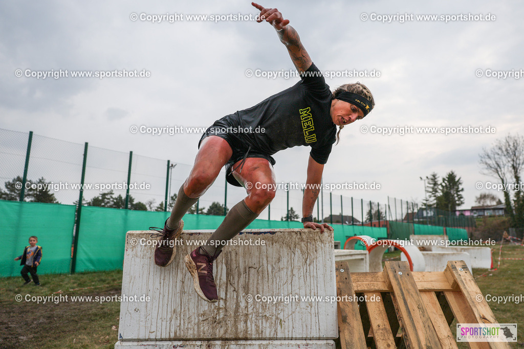LUR_5665 | Celtic Warrior Dirth Run #celticwarriordirtrun #ocr #kidsrace #celtinis #sprint #wallhalla #dirtrun #donnerskirchen#celticwarriordirtruniscoming #celticwarrior #allout #battle #endurance #ultra #celticwarriorultra #yourpictrs #sportshot_your_pictrs